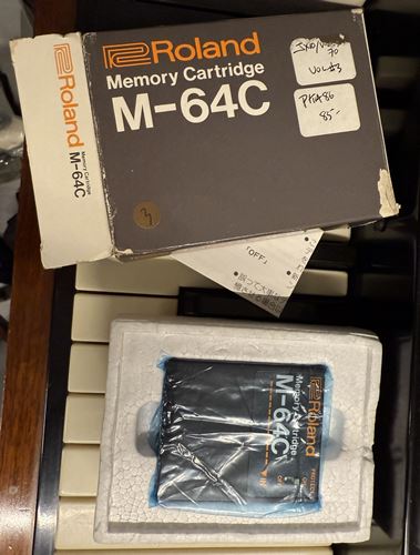 Roland-M-64C